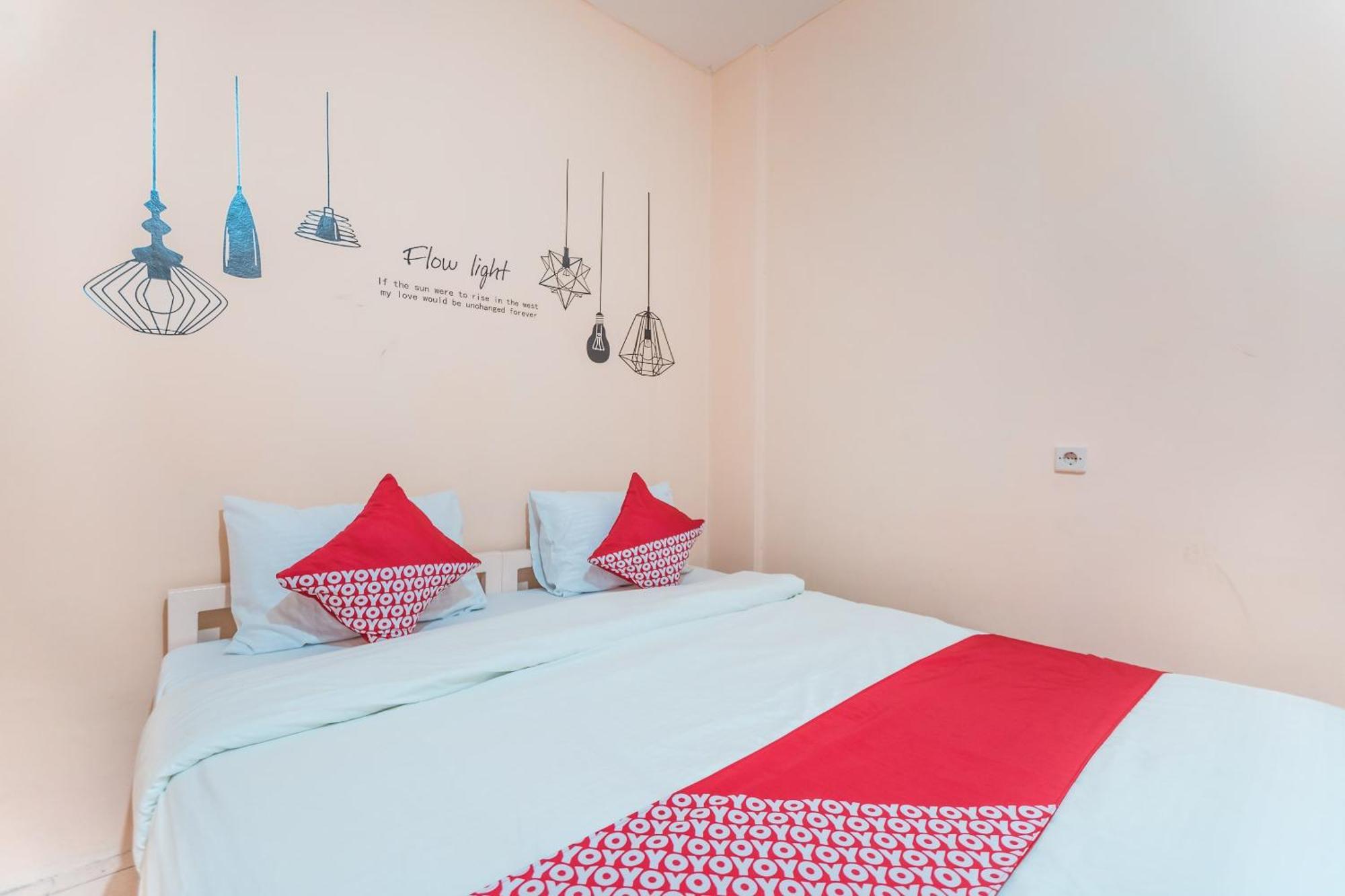 דפוק Super Oyo 2034 Eden Guest House מראה חיצוני תמונה